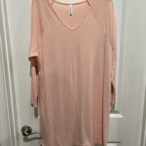 Weaczzy light peach dress, Sz M